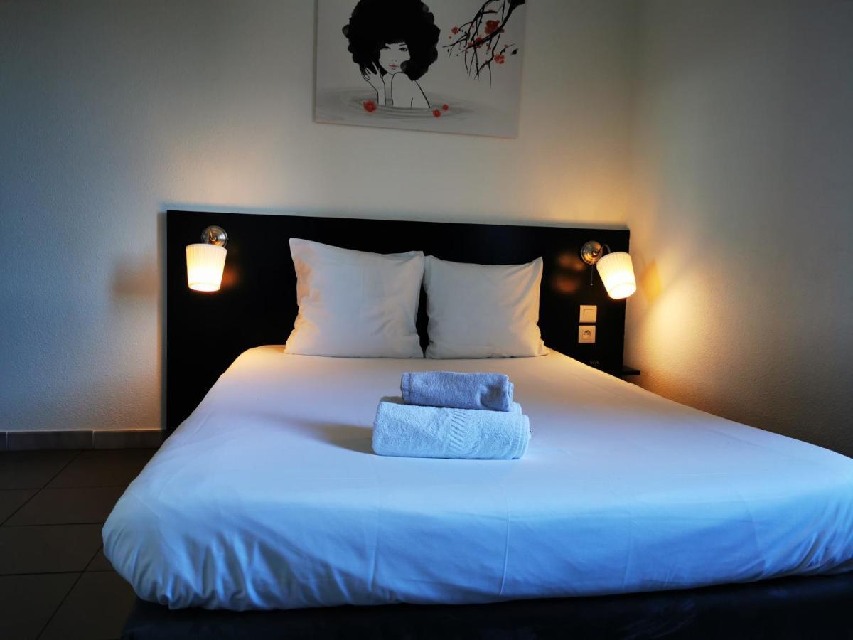 אובנה Hotel Le Ponson מראה חיצוני תמונה
