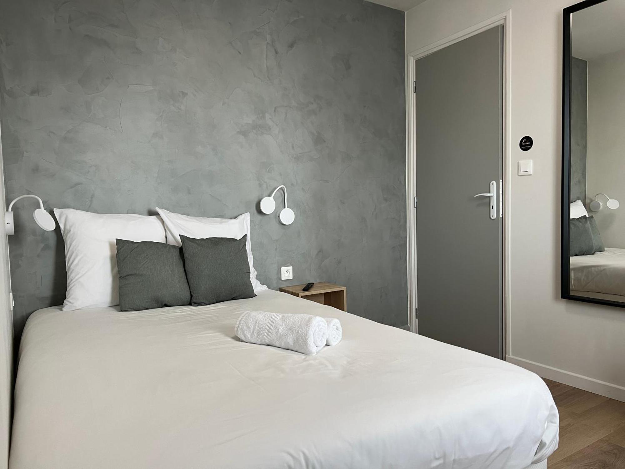 אובנה Hotel Le Ponson מראה חיצוני תמונה