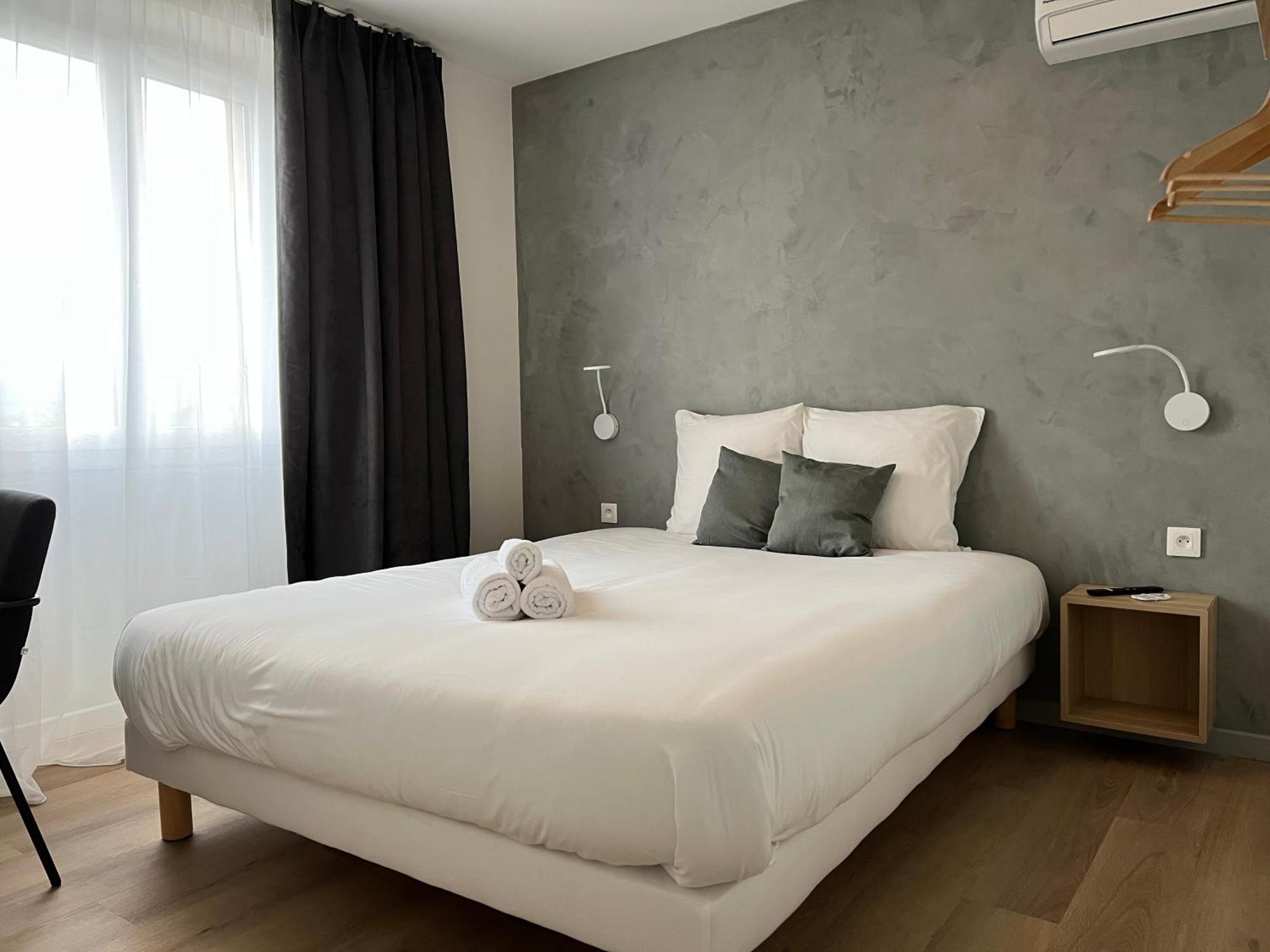 אובנה Hotel Le Ponson מראה חיצוני תמונה