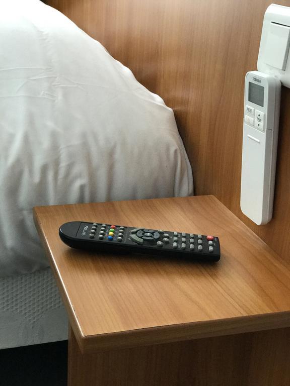 אובנה Hotel Le Ponson מראה חיצוני תמונה