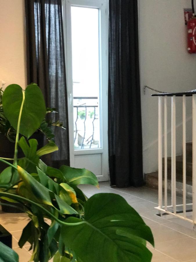 אובנה Hotel Le Ponson מראה חיצוני תמונה